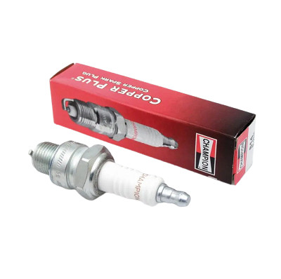 Bujie CHAMPION calota scurta pentru moto / scuter 2 timpi
