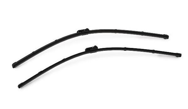Set ștergătoare parbriz VALEO SILENCIO FLAT BLADE 574694, lungime 730 mm, lamă lată, compatibil cu FORD FOCUS