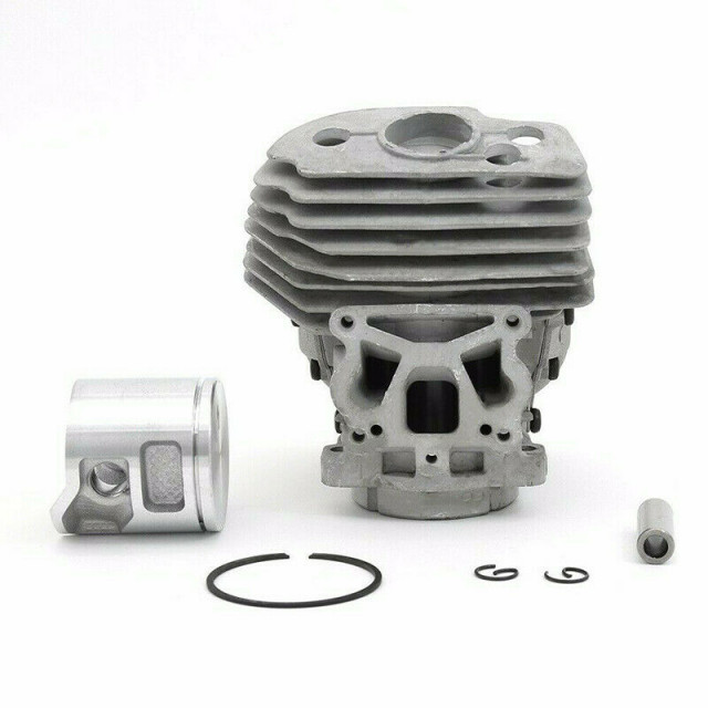 Cilindru pentru drujbă Husqvarna 545, 545XP, 550, 550XP (diametru 43mm)