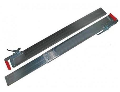 Bară cargo extensibilă pentru ancorare marfă AD AUTOTOTAL, model 1109CE-32, pentru oblon, dimensiuni 2.4-2.7 m, material aluminiu.