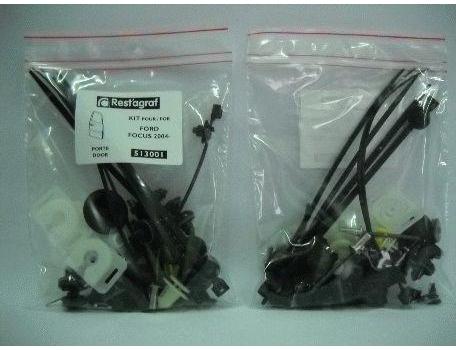 Set clipsuri auto pentru montaj ușă RESTAGRAF A513001, din plastic, compatibile cu Ford Focus II, 2004