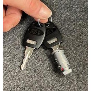 Butuc cu două chei pentru cutii de portbagaj Modula MOKFER00246
